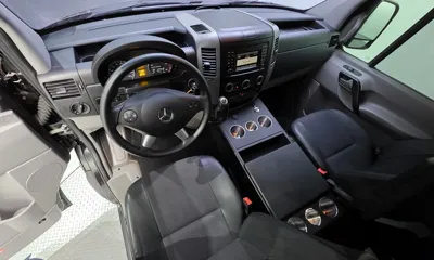Mercedes-Benz Sprinter 2017, 52150 км, за 26423.82 USD - фото 7
