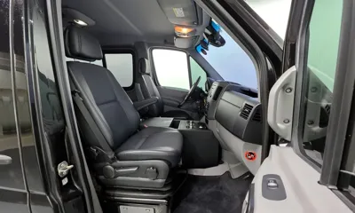 Mercedes-Benz Sprinter 2017, 52150 км, за 26423.82 USD - фото 10
