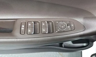 Hyundai Grandeur 2021, 106992 км, за 13205.84 USD - фото 29