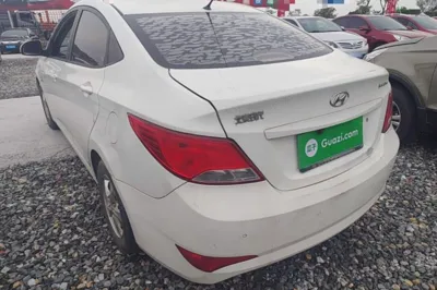 Hyundai Verna (older generation) · 2016 год