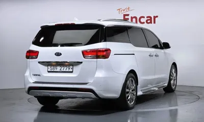 Kia Canival 2017, 153611 км, за 6937.56 USD