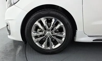 Kia Canival 2017, 153611 км, за 6937.56 USD