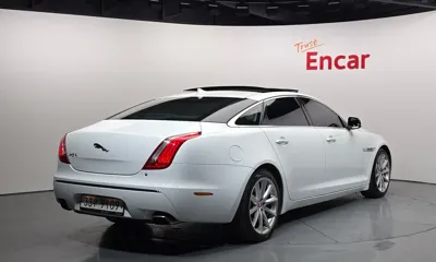 Jaguar XJ 2014, 200007 км, за 5655.59 USD