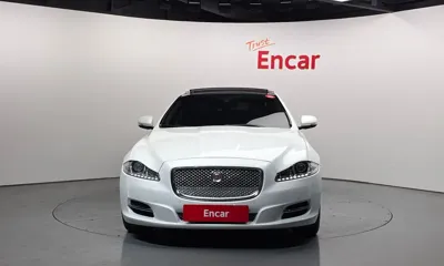 Jaguar XJ 2014, 200007 км, за 5655.59 USD