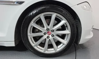 Jaguar XJ 2014, 200007 км, за 5655.59 USD