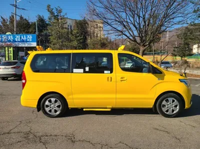 Hyundai Starex 2019, 89260 км, за 13071.46 USD