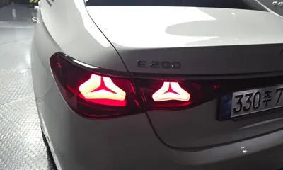 Mercedes-Benz E-Class 2025, 7082 км, за 42019.57 USD - фото 23