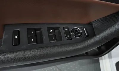 Hyundai Sonata 2018, 150254 км, за 5655.59 USD - фото 15