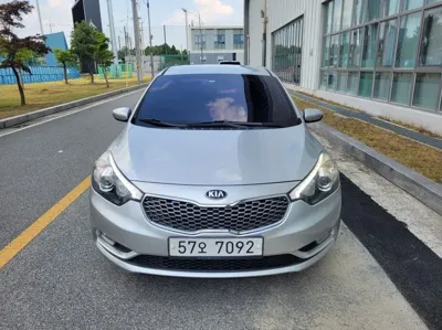 Kia K3 2013, 117520 км, за 3085.2 USD