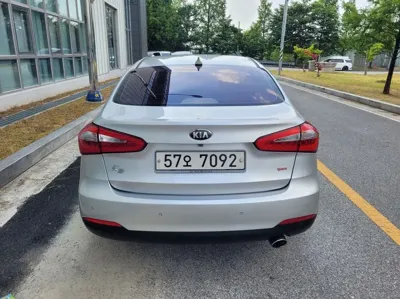 Kia K3 2013, 117520 км, за 3085.2 USD