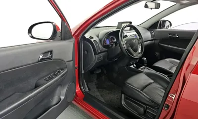 Hyundai i30 2009, 67316 км, за 2578 USD - фото 11