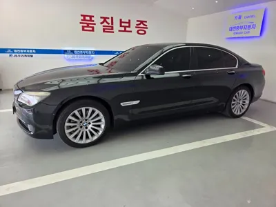 BMW 7-Series 2011, 212374 км, за 5135.54 USD