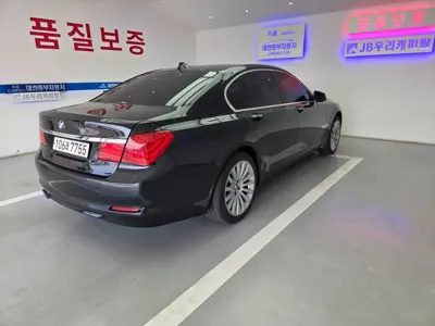 BMW 7-Series 2011, 212374 км, за 5135.54 USD - фото 7