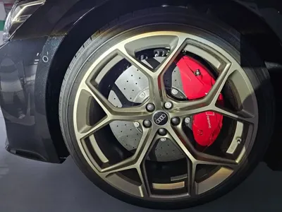 Audi RS7 2025, 947 км, за 109705.97 USD