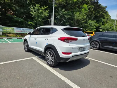 Hyundai Tucson 2017, 130497 км, за 7159.61 USD