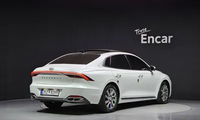 Hyundai Grandeur 2021, 127748 км, за 15951.16 USD
