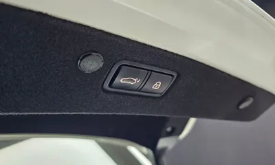 Hyundai Grandeur 2021, 127748 км, за 15807.98 USD - фото 20