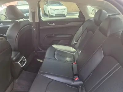 Kia K5 2022, 93747 км, за 10097.73 USD - фото 8