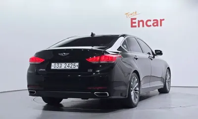 Hyundai Genesis 2015, 197519 км, за 5853.72 USD