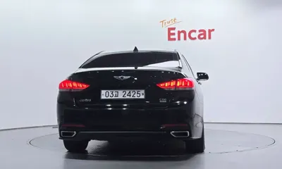 Hyundai Genesis 2015, 197519 км, за 5853.72 USD