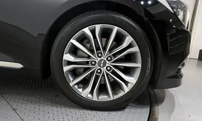Hyundai Genesis 2015, 197519 км, за 5853.72 USD
