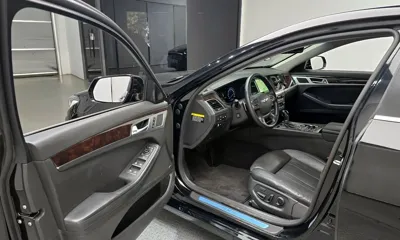 Hyundai Genesis 2015, 197519 км, за 5853.72 USD - фото 11