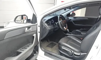 Hyundai Sonata 2018, 136206 км, за 5525.58 USD - фото 10