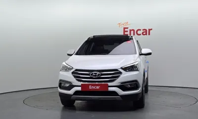 Hyundai Santafe 2016, 95888 км, за 7676.3 USD