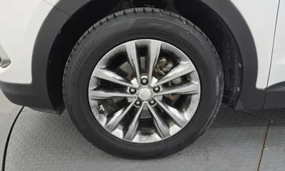 Hyundai Santafe 2016, 95888 км, за 7676.3 USD