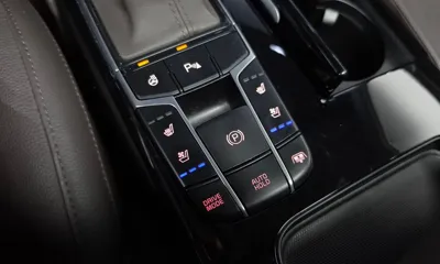 Kia K7 2016, 93671 км, за 8522 USD - фото 20