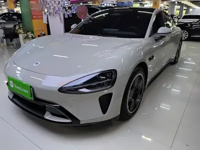 Xiaomi SU7 2025, 17300 км, за 27824.65 USD