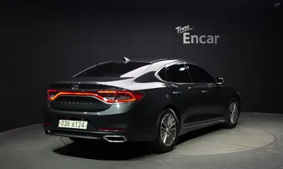 Hyundai Grandeur 2018, 243489 км, за 5667.76 USD
