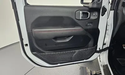 Jeep Wrangler 2023, 23433 км, за 31934.71 USD - фото 24