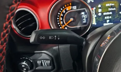 Jeep Wrangler 2023, 23433 км, за 31934.71 USD - фото 28