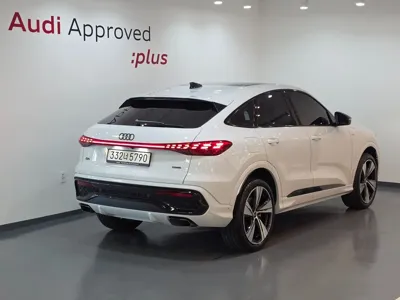 Audi Q5 2025, 1536 км, за 37703.95 USD