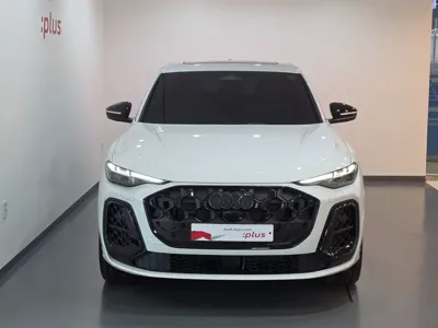 Audi Q5 2025, 1536 км, за 37703.95 USD