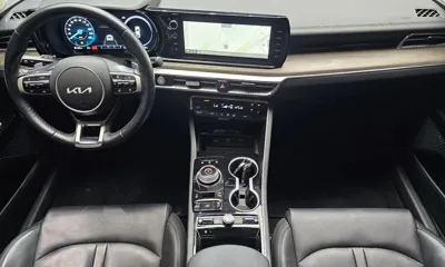 Kia K5 2023, 109902 км, за 17781.61 USD - фото 7