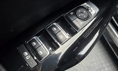 Kia K5 2023, 109902 км, за 17781.61 USD - фото 14