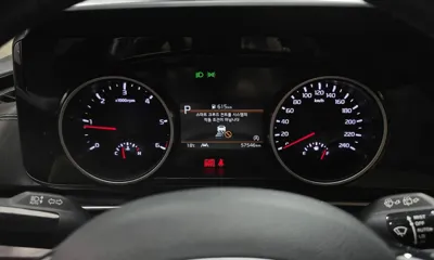 Kia Canival 2023, 57546 км, за 16290.06 USD - фото 8