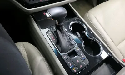 Kia Canival 2019, 183301 км, за 6423.84 USD - фото 9