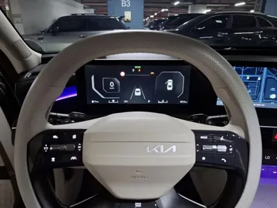 Kia K8 2025, 6909 км, за 23435.56 USD - фото 11