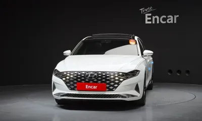 Hyundai Grandeur 2022, 38617 км, за 19627.15 USD