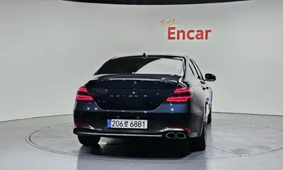 Genesis G70 2022, 63424 км, за 17342.93 USD