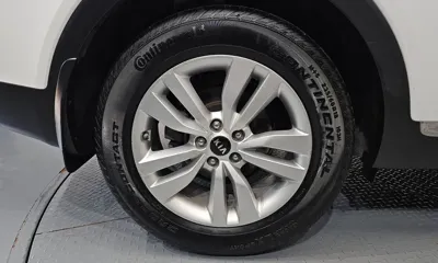 Kia Sorento 2017, 159719 км, за 8089.05 USD