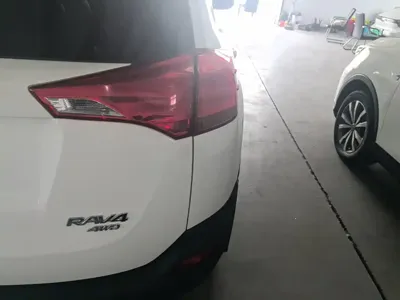 Toyota RAV4 2014, 163100 км, за 7121.7 USD - фото 8
