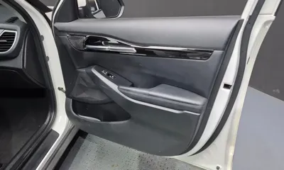 Kia Seltos 2023, 120841 км, за 9556 USD - фото 24