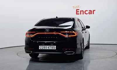 Hyundai Grandeur 2019, 130114 км, за 8990.23 USD