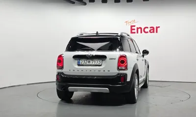 MINI Countryman 2019, 58624 км, за 12800.32 USD