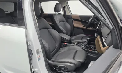MINI Countryman 2019, 58624 км, за 12800.32 USD - фото 12