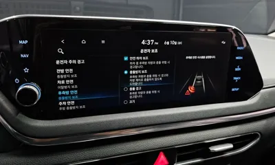 Hyundai Sonata 2021, 52150 км, за 13993.61 USD - фото 17